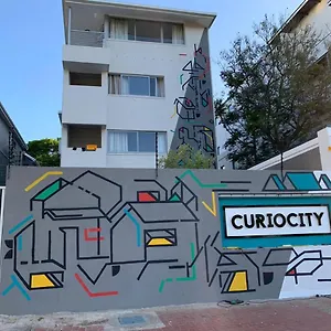  Apartment Curiocity Point